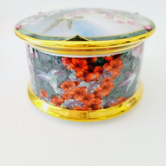 White-eared Hummingbird Music Box, Lena Liu, Pachelbel's Cannon in D, 1994 - Picture 6 of 10